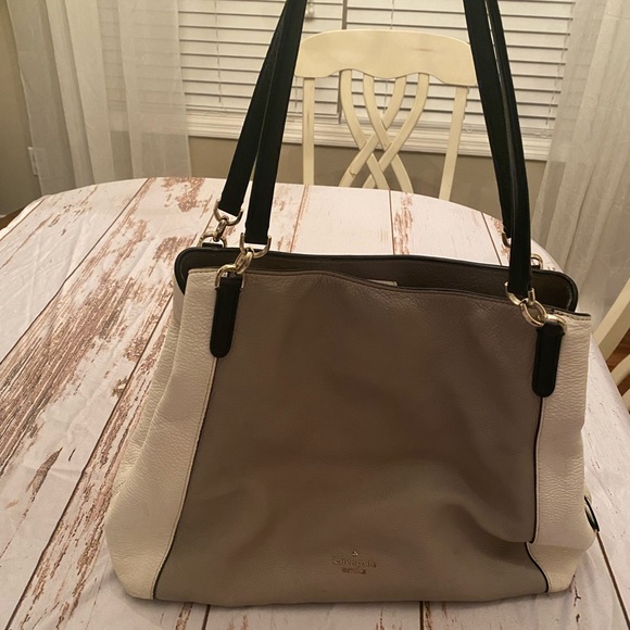 Kate Spade Purse- Gray with white accents and black handles - Picture 6 of 10